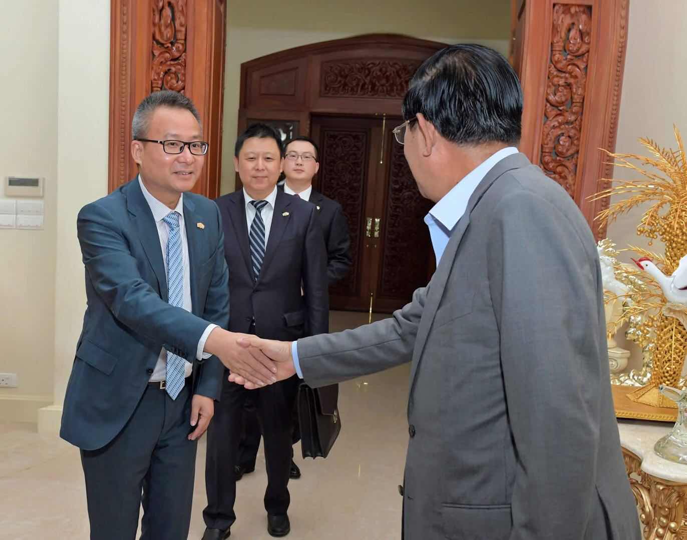 AG�콢�� (�й���½) Apple Store