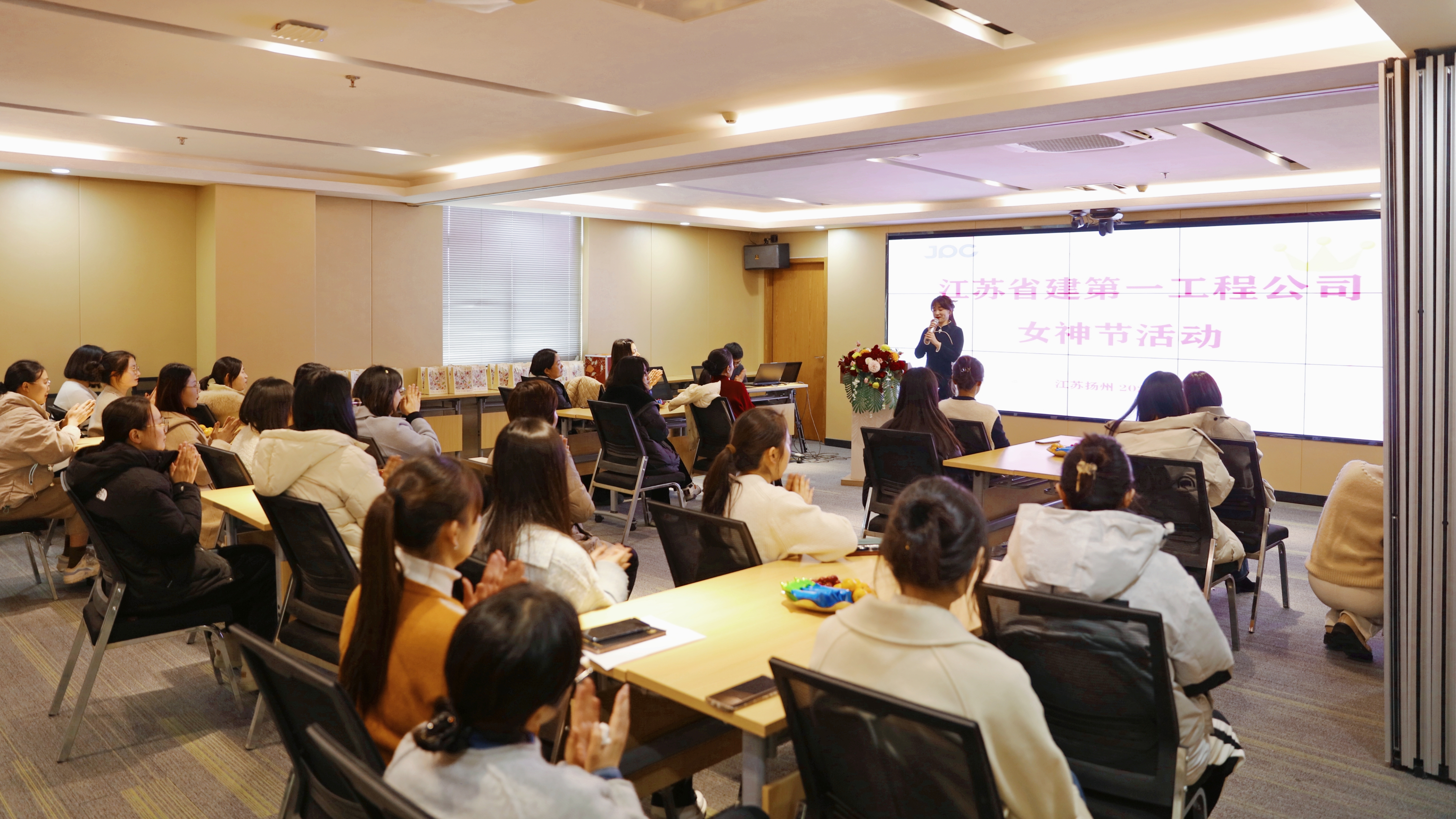 AG�콢�� (�й���½) Apple Store
