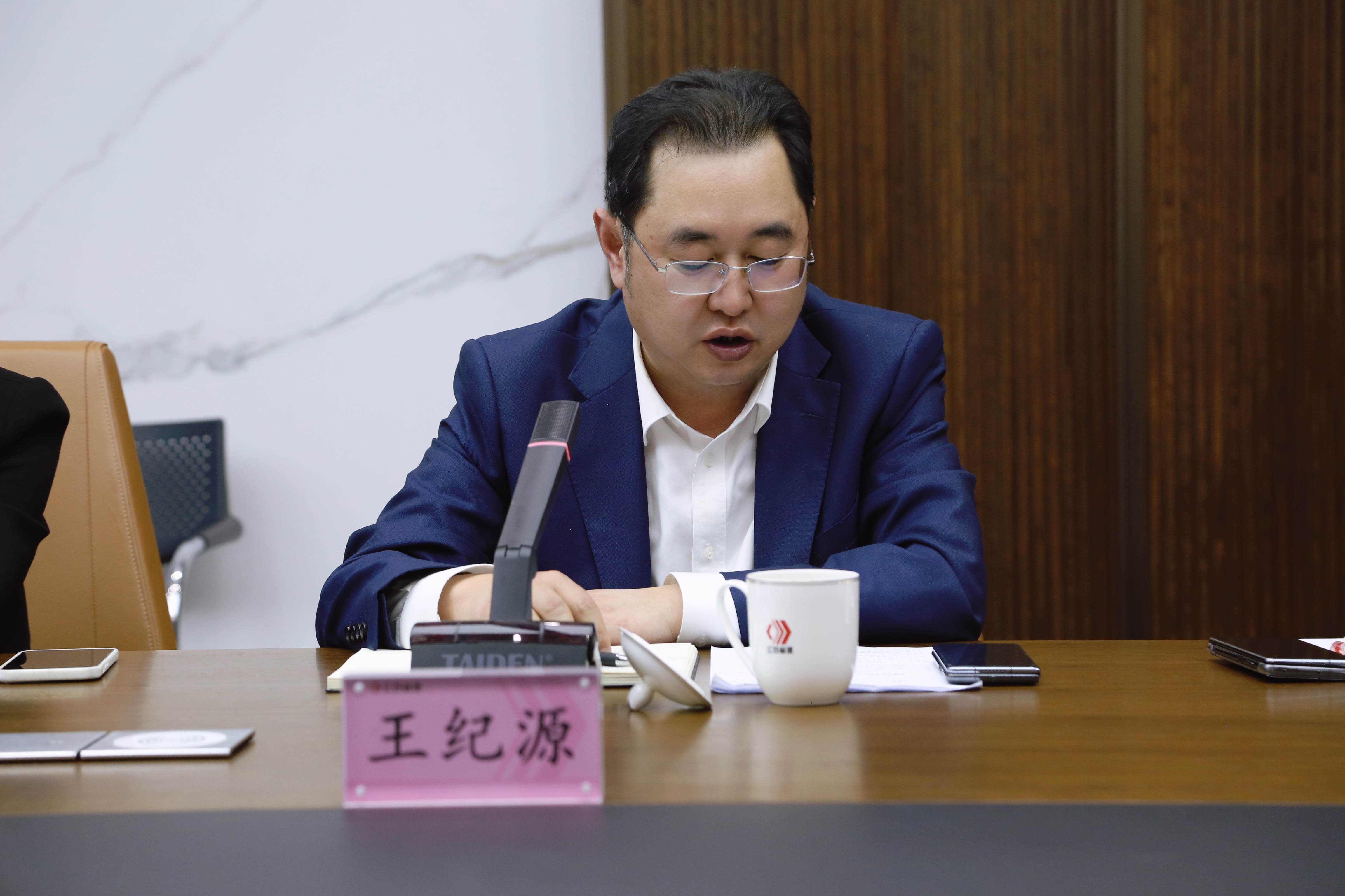 AG�콢�� (�й���½) Apple Store