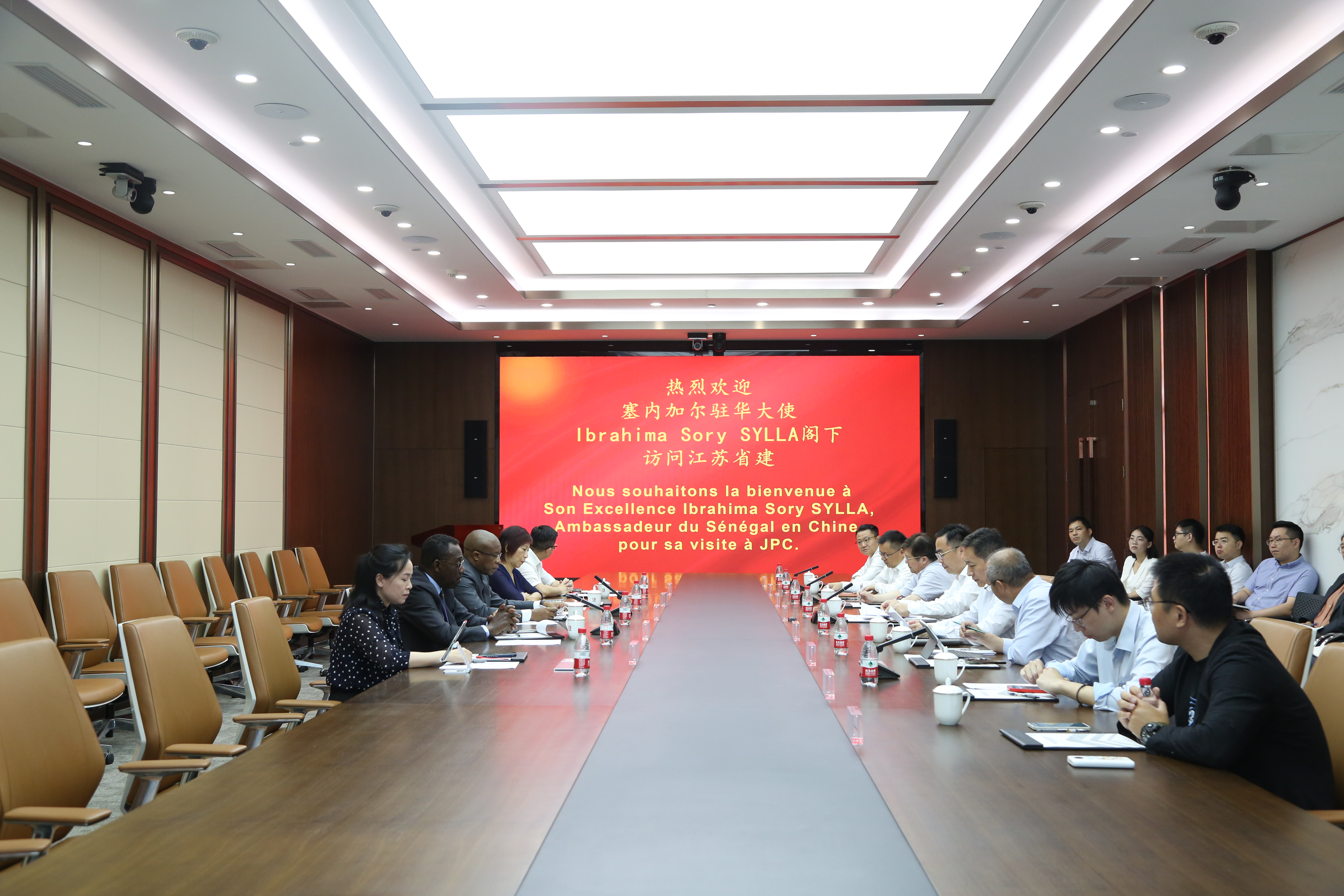 AG�콢�� (�й���½) Apple Store